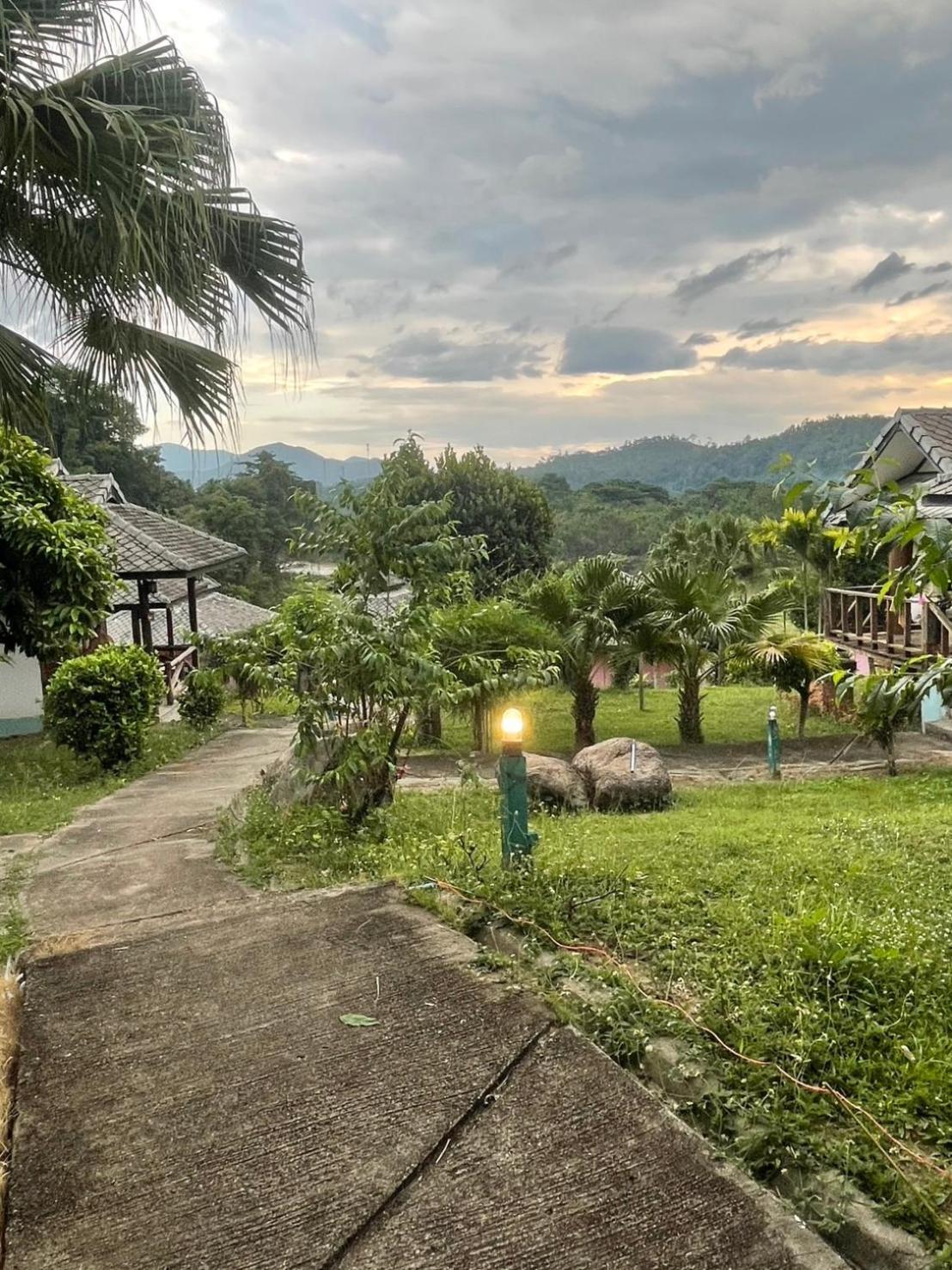 Pai Love & Baan Chonphao Resort Zewnętrze zdjęcie