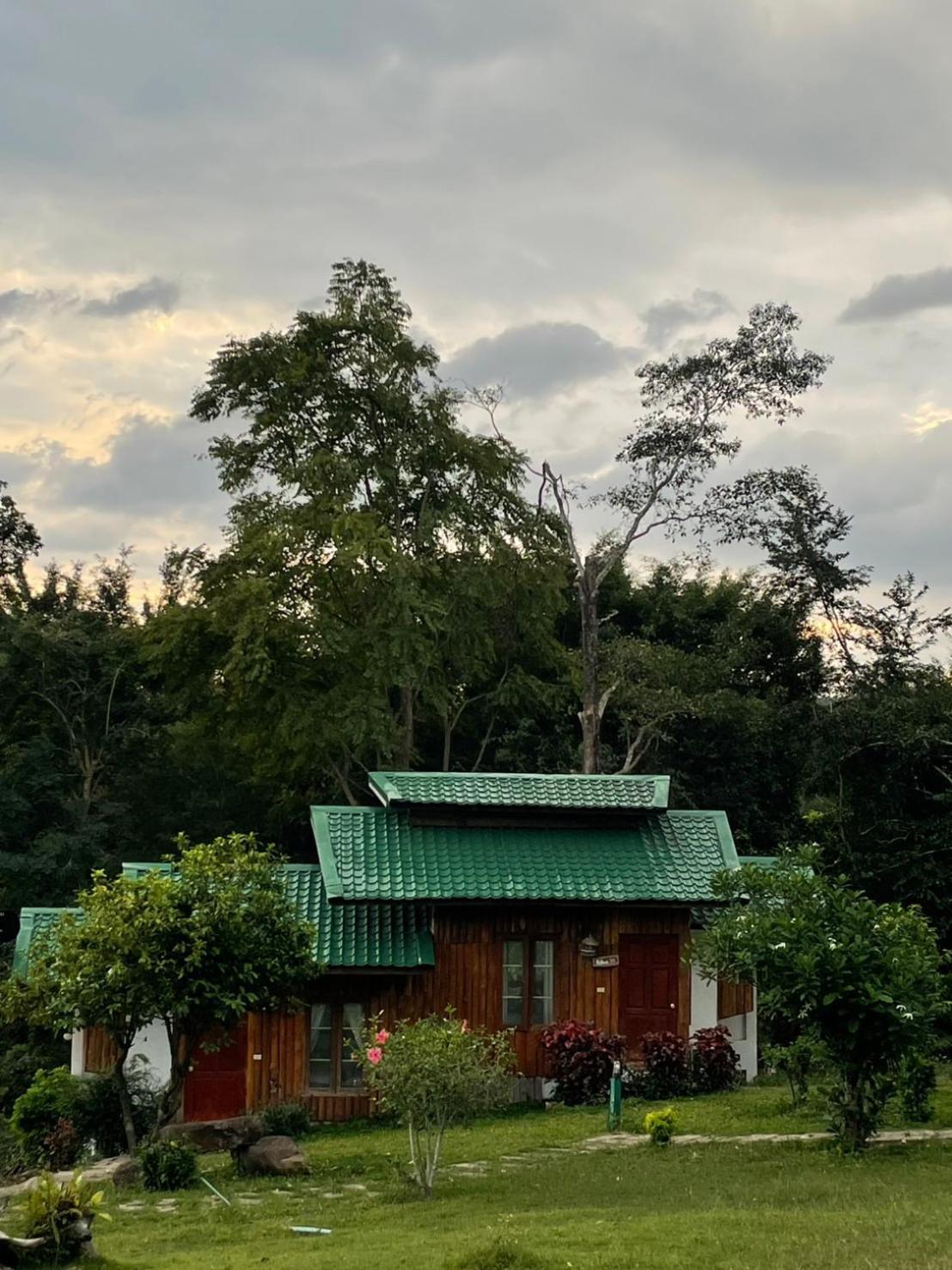 Pai Love & Baan Chonphao Resort Zewnętrze zdjęcie