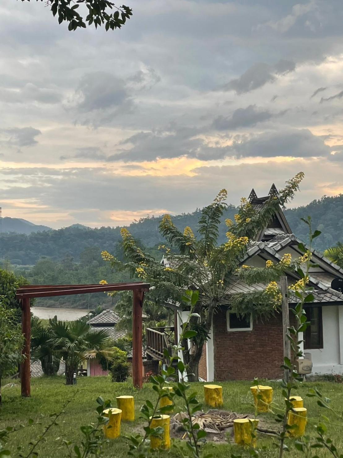 Pai Love & Baan Chonphao Resort Zewnętrze zdjęcie